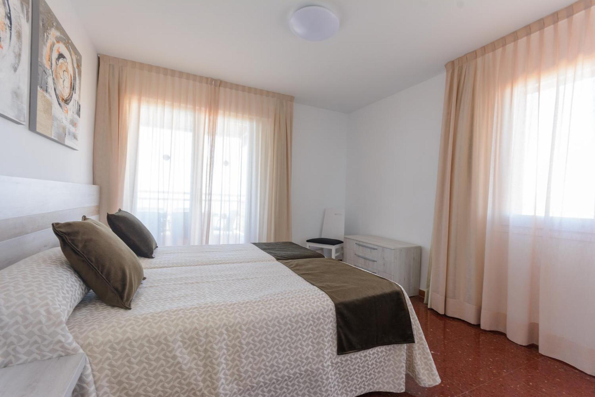 Apartaments Albatros Family Salou Kültér fotó