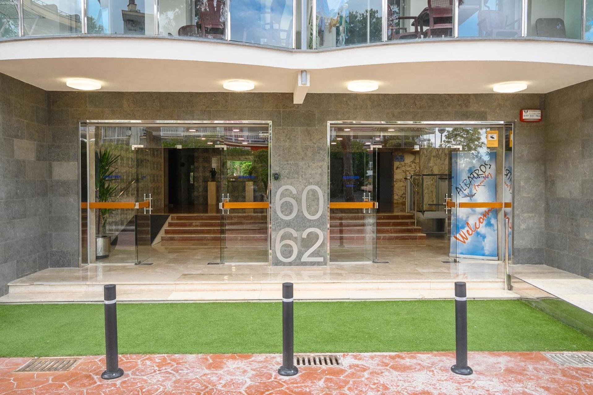 Apartaments Albatros Family Salou Kültér fotó